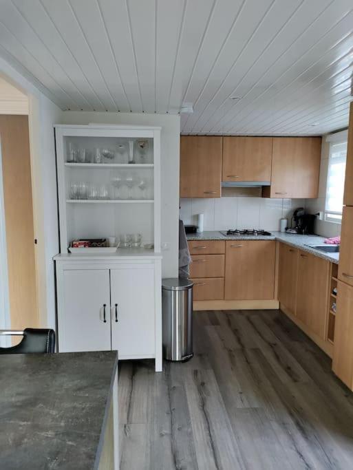Chalet Midden In De Natuur! 安卢 外观 照片
